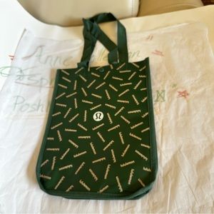 🆓 🆕 LULULEMON Reusable Small Shopping Tote Bag - NWOT
